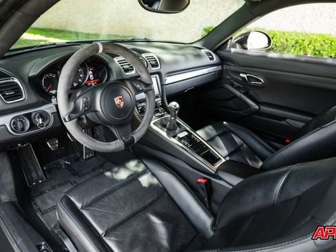 Used 2014 Porsche Cayman RWD image 2