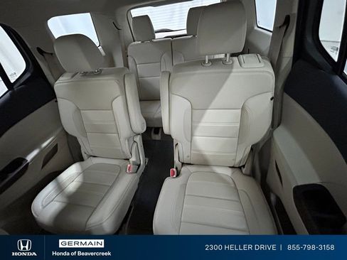 Used 2020 GMC Acadia Denali w/ Denali Ultimate Package image 28