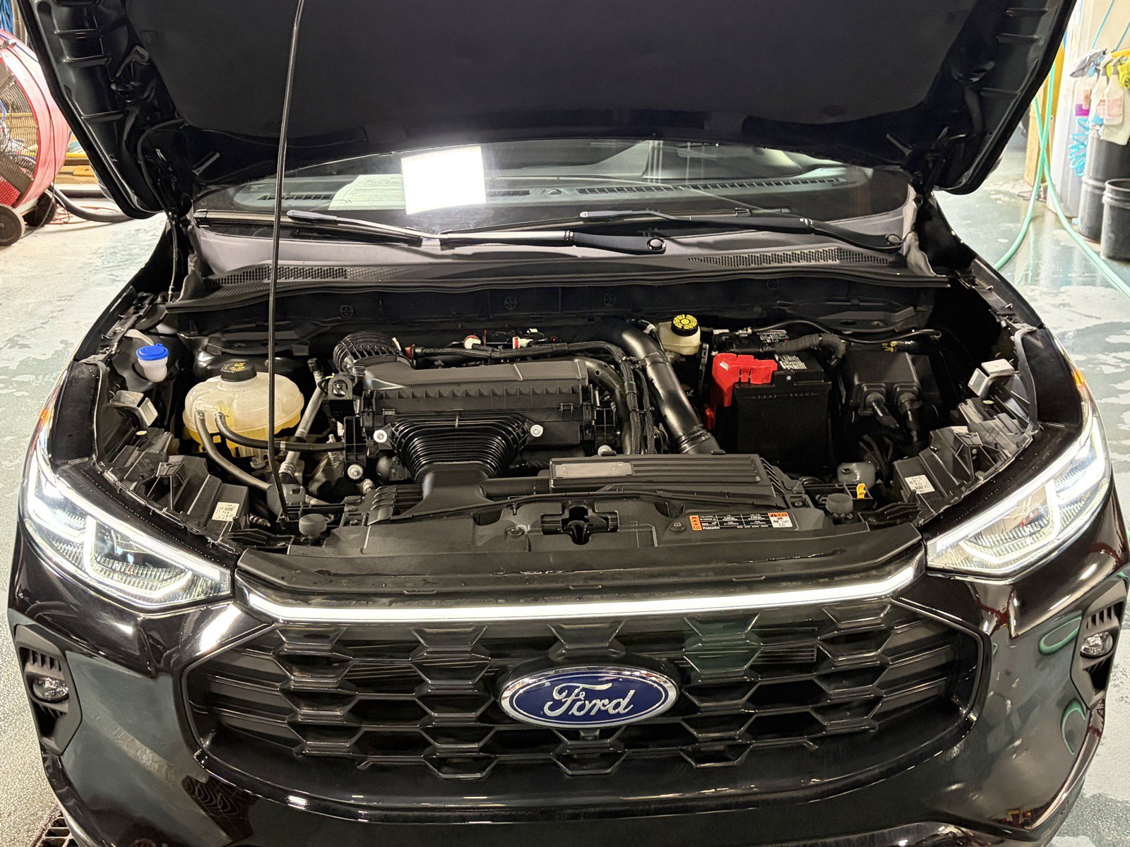 Used 2024 Ford Escape ST-Line Elite w/ Premium Technology Package AWD/4WD image 31
