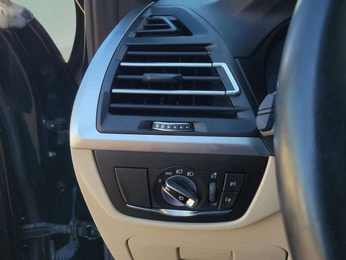 Used 2022 BMW X3 sDrive30i w/ Convenience Package image 14