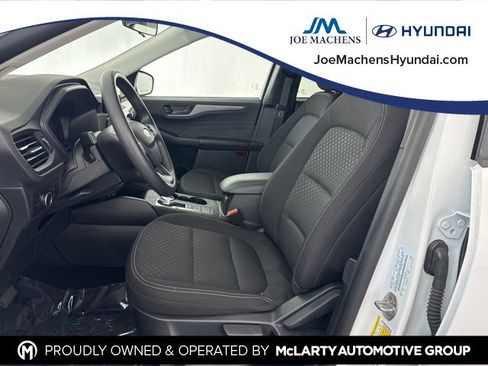 Used 2025 Ford Escape Active image 25