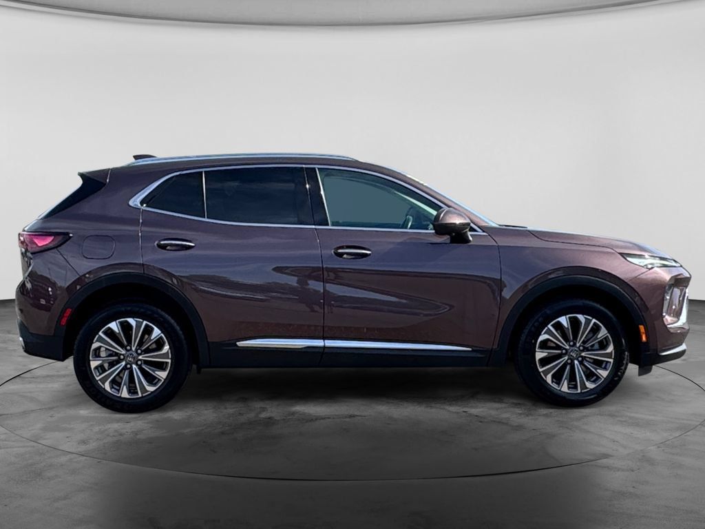 Used 2024 Buick Envision Preferred AWD/4WD image 9