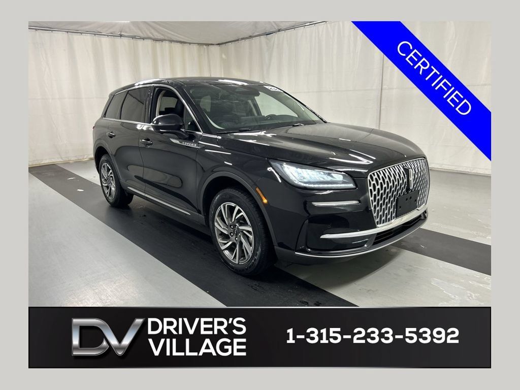 Used 2023 Lincoln Corsair AWD w/ Equipment Group 101A image 1