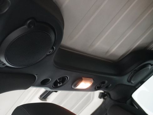 Used 2011 Jeep Wrangler Unlimited Sport image 15