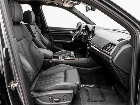 Used 2022 Audi SQ5 Prestige image 30