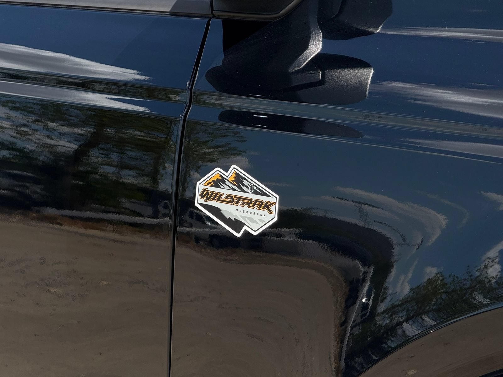 Used 2023 Ford Bronco Wildtrak AWD/4WD image 7