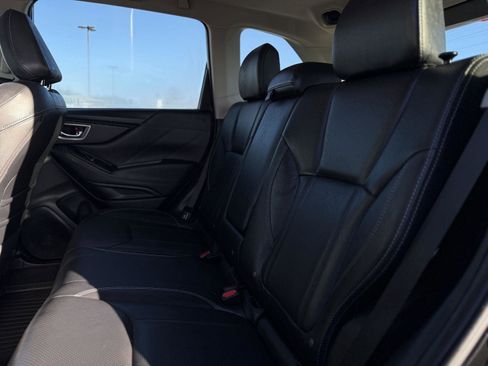 Used 2021 Subaru Forester Limited image 13