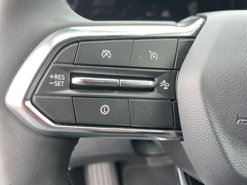 Used 2026 Chevrolet Equinox LT w/ Midnight Edition image 59