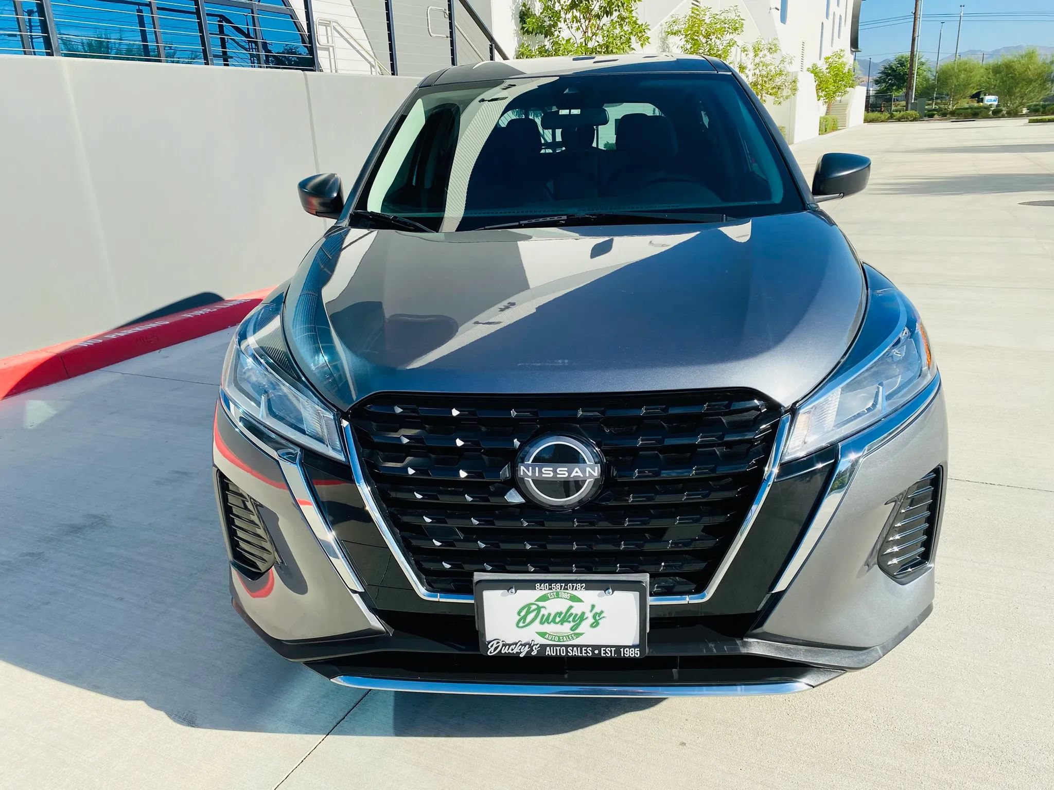 Used 2023 Nissan Kicks S FWD image 2