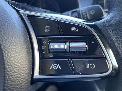 Used 2022 Kia Forte LXS image 14