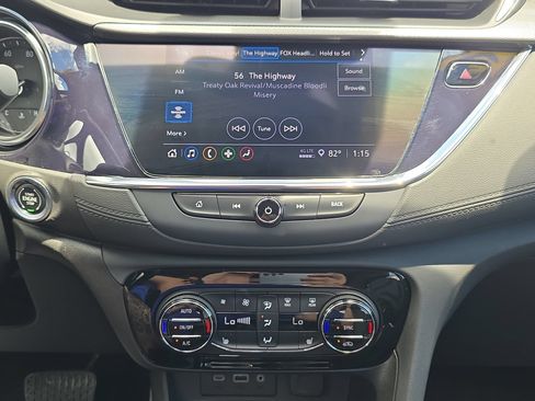 Used 2023 Buick Encore GX Essence w/ Experience Buick Package AWD/4WD image 22