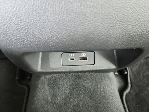 Used 2024 Nissan Altima 2.5 SV FWD image 14