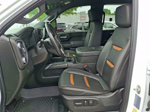 Used 2022 GMC Sierra 2500 AT4 w/ Gooseneck/5TH Wheel Package AWD/4WD image 10