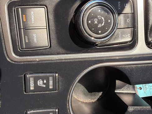 Used 2017 Nissan Maxima 3.5 SV image 16