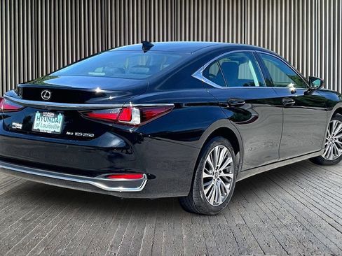 Used 2021 Lexus ES 250 w/ Premium Package AWD/4WD image 14