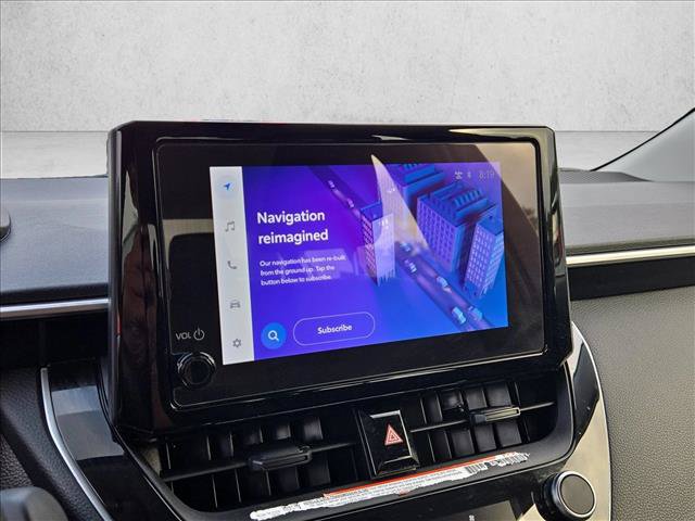 Used 2025 Toyota Corolla LE FWD image 13