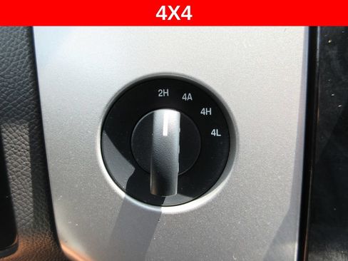 Used 2014 Ford Expedition Limited AWD/4WD image 31