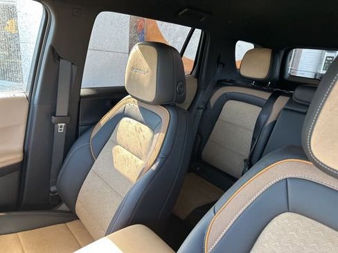 New 2026 Chevrolet Equinox ACTIV AWD/4WD image 14