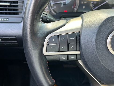 Used 2019 Lexus RX 350L FWD image 47