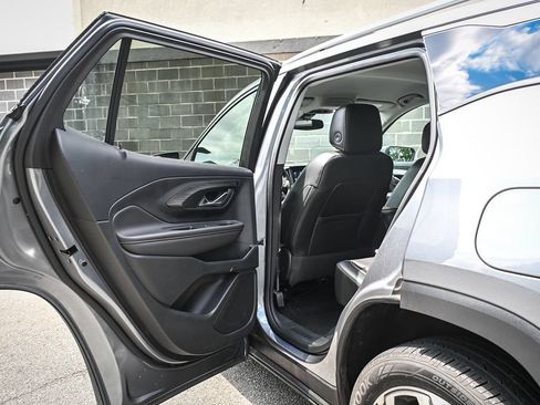 Used 2020 GMC Terrain SLT w/ Preferred Package AWD/4WD image 13