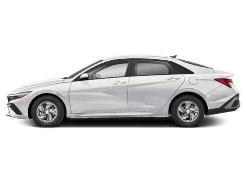 New 2026 Hyundai Elantra SE FWD image 3