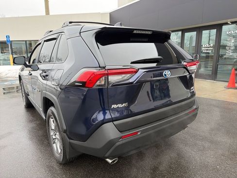 Used 2024 Toyota RAV4 XLE w/ Convenience Package image 8