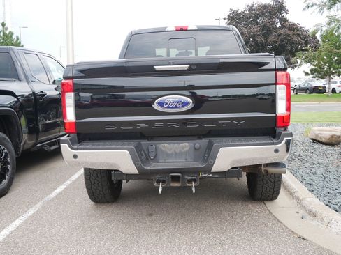 Used 2017 Ford F350 Lariat w/ Chrome Package AWD/4WD image 4