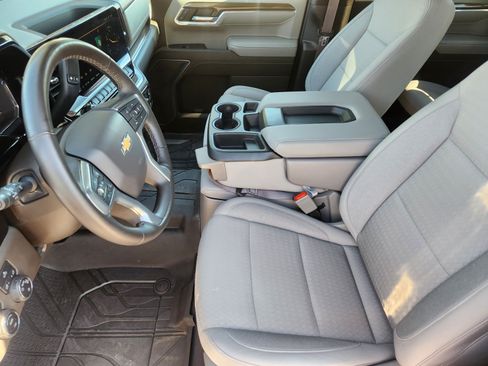Used 2023 Chevrolet Silverado 1500 LT w/ Protection Package RWD image 10