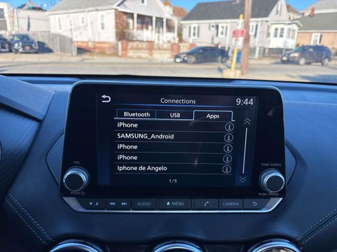 Used 2023 Nissan Sentra SV image 25