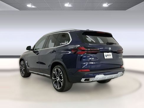 New 2026 BMW X5 sDrive40i w/ Climate Comfort Package RWD image 3