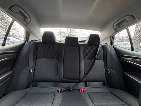 Used 2025 Toyota Camry LE image 33