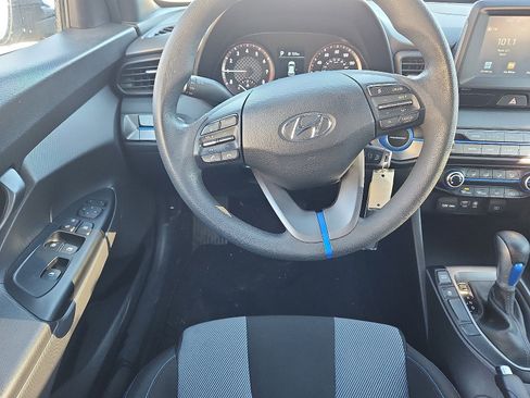 Used 2019 Hyundai Veloster 2.0 image 10