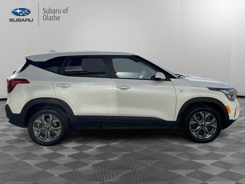 Used 2024 Kia Seltos LX image 11