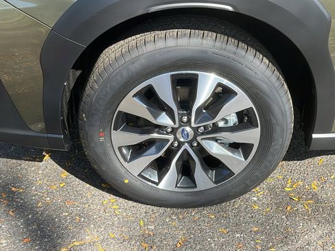 New 2025 Subaru Outback Limited XT image 5