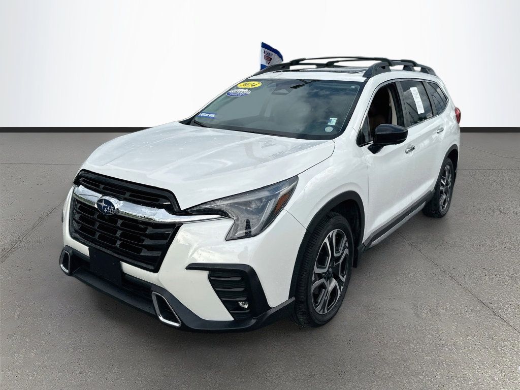 Used 2024 Subaru Ascent Touring w/ Popular Package #2 AWD/4WD image 3
