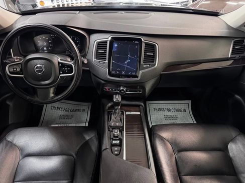 Used 2019 Volvo XC90 T6 Momentum w/ Advanced Package AWD/4WD image 13
