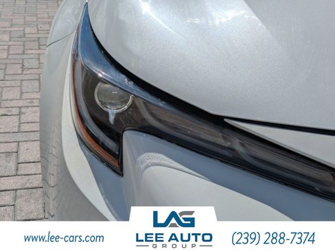 Used 2019 Toyota Corolla XSE image 8