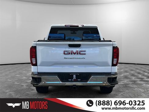 Used 2022 GMC Sierra 1500 Pro w/ Sierra Value Package image 4