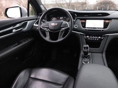 Used 2024 Cadillac XT5 Premium Luxury image 22