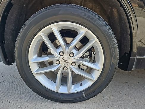 Used 2025 Dodge Durango GT image 11