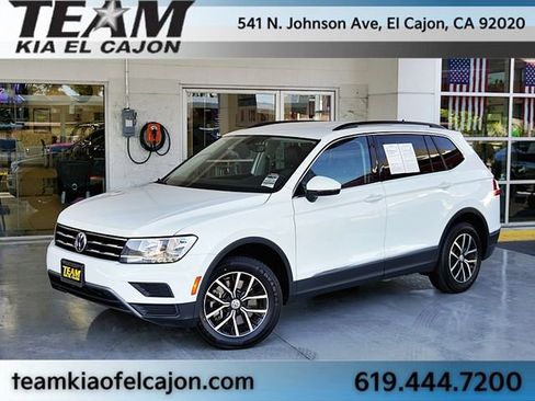 Used 2021 Volkswagen Tiguan SE FWD image 1