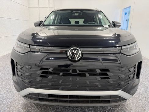 New 2026 Volkswagen Tiguan S AWD/4WD image 10