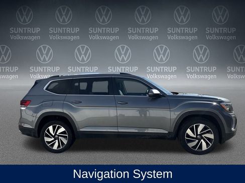 Used 2025 Volkswagen Atlas SEL image 6