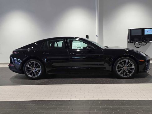 New 2026 Porsche Panamera image 8