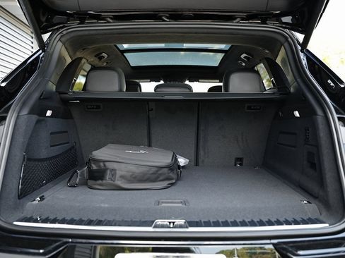 New 2026 Porsche Cayenne Turbo image 32