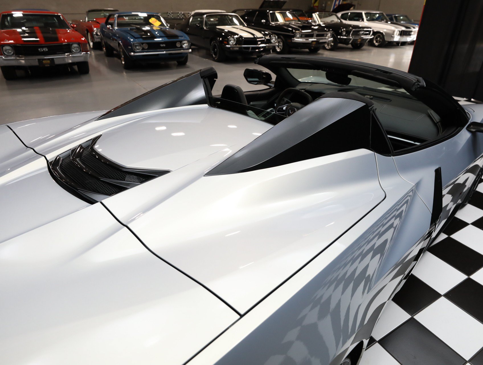 Used 2021 Chevrolet Corvette Stingray Premium Conv w/ Z51 Performance Package RWD image 49