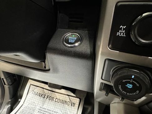 Used 2018 Ford F150 Lariat w/ Equipment Group 502A Luxury AWD/4WD image 18