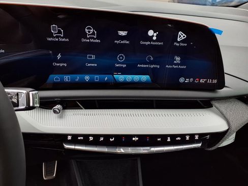 New 2026 Cadillac Optiq Sport 1 image 17