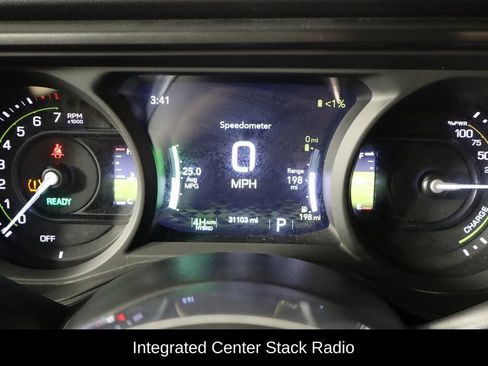 Used 2024 Jeep Wrangler Unlimited Sahara w/ Technology Group AWD/4WD image 11