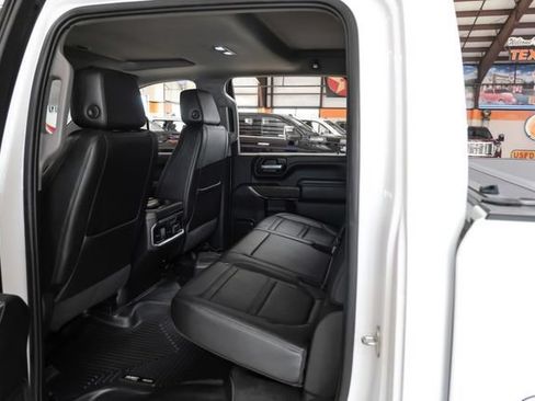Used 2022 GMC Sierra 3500 Denali w/ Denali Ultimate Package AWD/4WD image 32